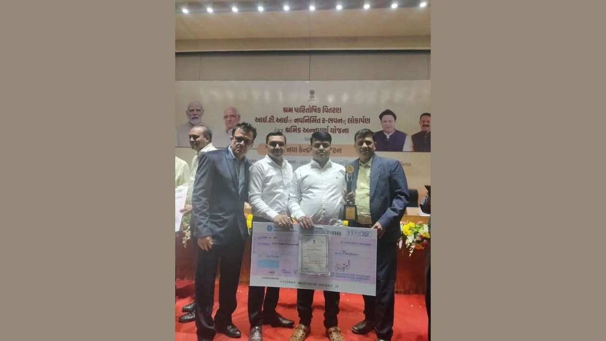 AM/NS India associate honoured with Rajya Shram award